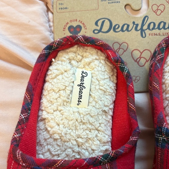 Dearfoams Red Plaid Mama Bear Slippers - Picture 6 of 11